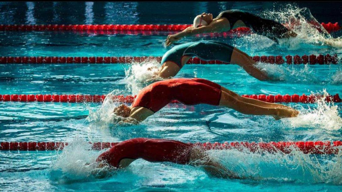 Okul Sporları Yüzme Branşında 50 m Kurbağalama da Tekirdağ 1.'si Fadime Ceren Yıldız Oldu.
