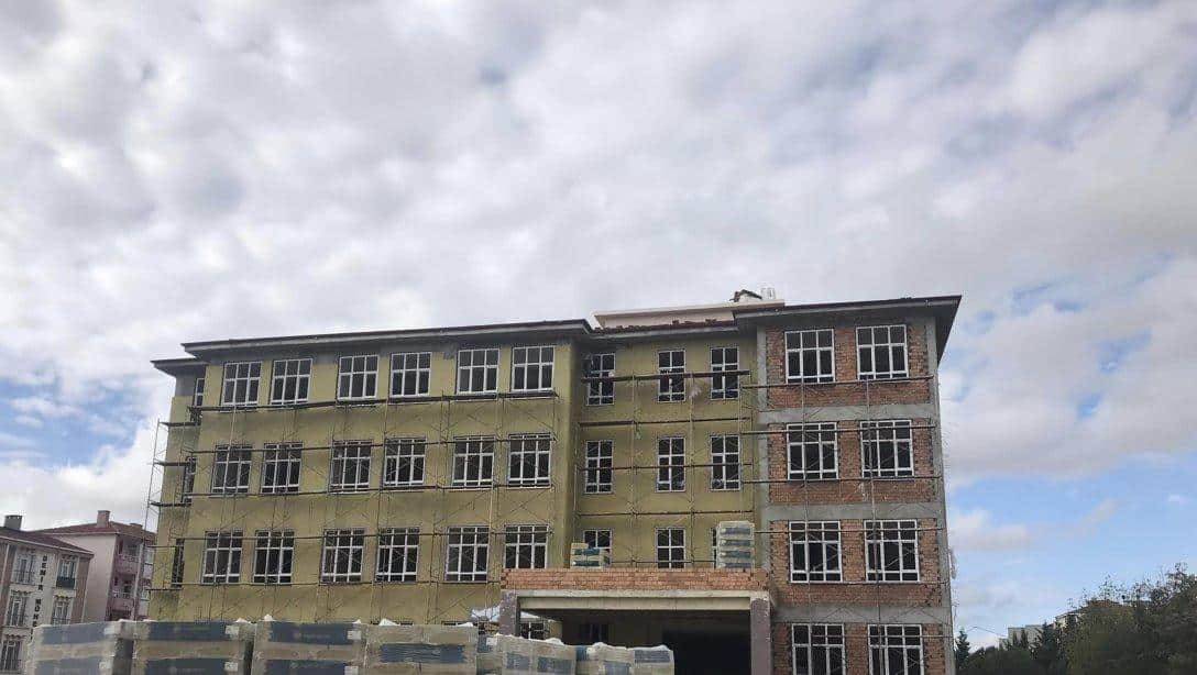 Hayırsever Okulumuz  Zeliha Mehmet Tusçuoğlu Ortaokulu İnşaatı Hızla İlerliyor.