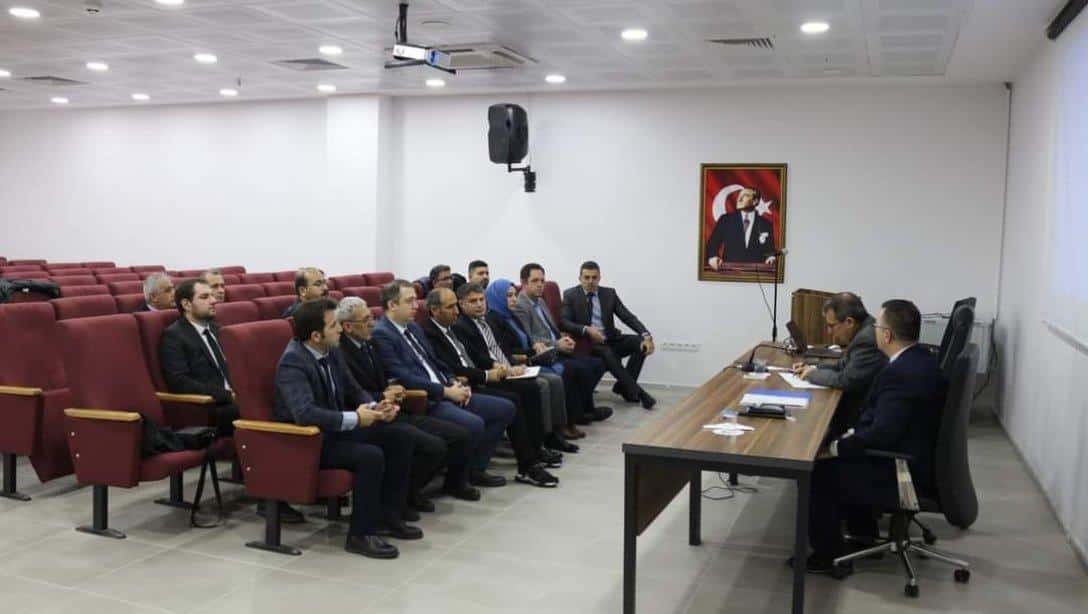 Kaymakamımız Sayın Mustafa GÜRDAL'ın Başkanlığında Kaymakamlığımız Fuaye Salonunda Toplantı Gerçekleştirildi